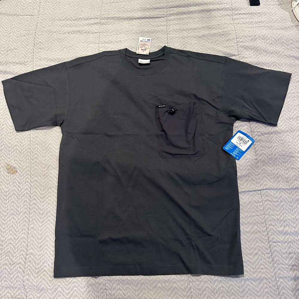 Men's Columbia Black T-Shirt with Pocket